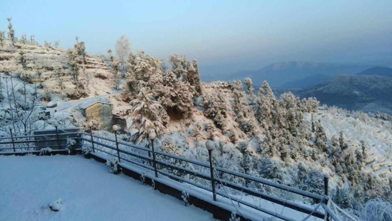 Grand Himalayan Hotels & Resorts Муктешвар Экстерьер фото